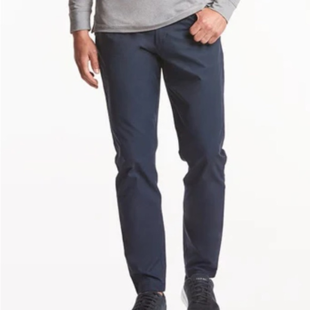 NWOT Public Rec Dealmaker 5 pocket Men's Navy
